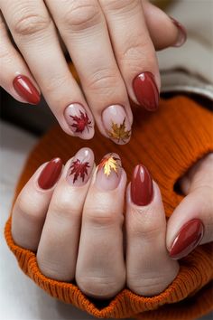 Dive into the season with charming round-shaped nails that capture the essence of fall! These warm-toned shades of burgundy and mustard, accented with delicate leaf patterns, create the perfect blend of elegance and seasonal flair. These fall nail ideas are not just stylish but also a cozy reminder of autumn foliage. Perfect for any occasion, they’ll leave your nails looking fabulous and ready to impress! Halloween Fake Nails, Round Shaped Nails, Fall Leaves Nail Art, Spring Break Nails, Fall Nail Ideas, Witchy Nails, Wow Nails, Halloween Press On Nails