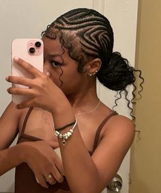 #hairstyles #blackgirl #braids #stitchbraids #straightbacks #mirrorpics #tribalbraids #style #hairinspo Straight Back With Curls Braids, Alicia Keys Braids With Curls Bun, Alicia Keys Braids With 2 Buns, Feed In Braids Cornrows Straight Back Bun, Feed In With Bun, Creative Straight Back Braids, Straight Backs With Bun, Stitch Braids Into Bun With Design, French Braids With Edges