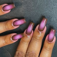 Meet aura nails, the manicure trend all about channelling... Aura Nails Different Colors, Air Brush Nails Art, Aura Nails Square, Nail Purple, Nails Aura, Pride Nails, Red Aura, 3d Chrome, Nails Orange