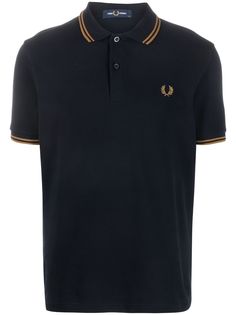 navy blue/dark caramel cotton embroidered logo at the chest striped tipping polo collar short sleeves straight hem Classic Three Stripes Polo Shirt, Classic Three-stripes Polo Shirt, Classic Polo Shirt With Contrast Stripes, Navy Polo Shirt With Embroidered Logo, Classic Short Sleeve Polo Shirt With Striped Cuffs, Classic Blue Polo Shirt With Contrast Stripes, Navy Polo Shirt With Contrast Collar, Navy Polo Shirt With Contrast Collar, Short Sleeve, Navy Cotton Polo Shirt With Striped Collar