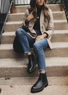 Fall Outfits 2023, Neutral Fall Outfits, Chelsea Boots Outfit, Outfit Planning, Black Boots Outfit, Booties Outfit, Look Formal