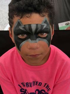 Face Paint Black Panther, Black Panther Face Paint, Black Face Paint Ideas, Marvel Face Paint, Panther Face Paint, Simple Face Painting, Superhero Face Painting, Black Panther Face, Panther Face