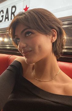 Cut Hairstyles, Girl Haircuts, Short Haircut, Medium Length Hair Cuts