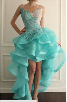 Sleeveless Organza Gown With Ruffles, Sleeveless Ruffled Prom Evening Dress, Sleeveless Ruffled Evening Dress For Prom, Sleeveless Ruffled Gown For Banquet, Sleeveless Organza Prom Evening Dress, Sleeveless Lace Gown With Ruffles, Sleeveless Ruffled Gown For Wedding, Sleeveless Green Gown With Ruffles, Sleeveless Organza Dress With Sweep Train