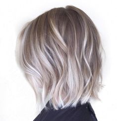 Ash Blonde Bob With Platinum Balayage Ash Blonde Bob, Bronde Balayage, Balayage Blonde