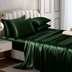 PRICES MAY VARY. ❤Affordable & Luxury Satin Sheet Set: King size satin sheet set includes 1 flat sheet 108" x 102", 1 fitted sheet 80" x 78" and 4 pillow cases 20" x 40". Deep pocket fits mattresses up to 16" thick. Elastic all around makes that the satin bed sheets will not loosen up no matter what. A beautiful and fine glossy adds an elegant and advanced style to your room. ❤100% Polyester Satin Sheets: Emerald green satin sheets are made of 100% polyester fiber (satin fabric), soft and smooth Silky Bedding, Satin Bed, Sheets Bed, Queen Bed Sheets, Silk Sheets, Satin Bedding, Satin Sheets, King Sheets, Hotel Luxury