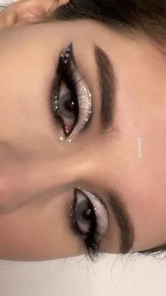 Sparkly Makeup, Rhinestone Makeup, Ethereal Makeup, Makijaż Smokey Eye, Dope Makeup, Edgy Makeup