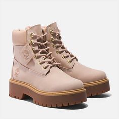 Lisa Hart, Nyc Winter Fashion, Custom Timberland Boots, Nyc Fashion Winter, Pink Timberland Boots, Women’s Hiking Boots, Timberland Shoes Women, Timberland Store, God Of Music