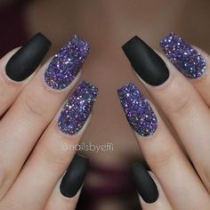 Black And Purple Nails, Solid Color Nails, Black Acrylic Nails, Easy Nails, Purple Nail, Nail Designs Glitter, Crystal Nails, Nailed It, Prom Nails