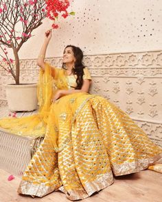 Pakistani Actress Dresses, Gota Patti Lehenga, Indian Closet, Mehendi Outfits, Desi Wear