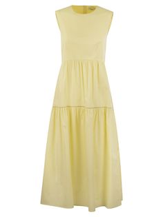 The light elegance of the midi dress in lightweight stretch cotton satin is characterised by a round neckline and a flounced skirt that lend a touch of movement. The luminous detail on the flounce edge adds a touch of sophistication, while the carefully inserted pockets on the side offer practicality without compromising on style. - Midi dress with round neckline - Sleeveless - Figure-hugging bodice, flounced skirt - Stitch detail on flounce edge - Inserted pockets on the side - Unlined - Centre Elegant Flared Hem Midi Dress For Spring, Spring Elegant Midi Dress With Flared Hem, Elegant Spring Midi Dress With Flared Hem, Elegant Tiered Cotton Midi Dress, Flounced Skirt, Light Elegance, Flounce Skirt, Designer Midi Dresses, Cotton Midi Dress