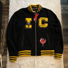 Brand New! Yellow Varsity Winter Outerwear, Yellow Varsity Outerwear For Winter, Yellow Varsity Jacket For Streetwear, Yellow Varsity Jacket For College In Fall, Yellow Varsity Long Sleeve Outerwear, Yellow Long Sleeve Varsity Outerwear, Yellow Varsity Outerwear For College, Yellow Long Sleeve Varsity Jacket, Black And Yellow Jacket