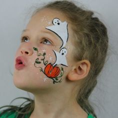 100 Face Paint Ideas | Snazaroo (US) Pumpkin Faces Painting Ideas, Face Paint Kids Halloween, Easy Face Painting Halloween, Quick Halloween Face Paint Ideas, Toddler Halloween Face Paint, Halloween Face Paint Kids Easy, Face Paint Beginners