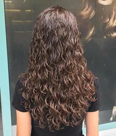 Perm Long Hair, Perm Curls, Curly Perm, Curly Hair Photos, Wavy Curly Hair