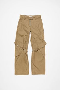 Khaki Wide-leg Cargo Jeans, Khaki Cotton Straight Cargo Jeans, Khaki Cargo-style Straight Leg Parachute Pants, Utility Straight Jeans With Cargo Pockets, Utility Cargo Style Jeans, Khaki Straight Leg Cargo Parachute Pants, Utility Cargo Jeans, Khaki Cargo Pants With Straight Leg, Cotton Cargo Jeans In Straight Fit