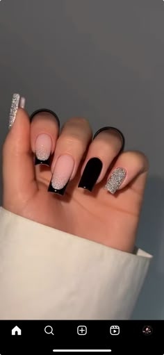 Black And Sparkle Acrylic Nails, Emo Nail Ideas Short, Black Acrylic Nails Square, Black Christmas Nails Winter, Black Nails With Glitter, Nails Designer, Black Acrylic Nails, Cute Acrylic Nail Designs, Acrylic Nails Coffin Short