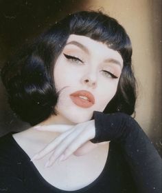 Pinup Haircut, Office Goth Makeup, Alt Wedding Makeup, Fem Fatale Makeup, Vampy Hair, Gothabilly Makeup, Dark Feminine Makeup Looks