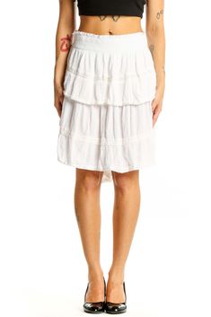 Front view of white tiered rayon midi skirt by Crown & Ivy White Ruffle Skirt, Flared Skirts, Summer Look, Knit Pants, Ruffle Skirt, Skirt Suit, Flare Skirt, Perfect Summer, Summer Looks