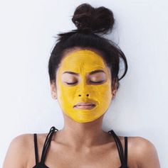 Yelo Tumeric Scrub - Cruelty Free Makeup, Best Mineral Makeup, Natural Beauty Products, Orglamix Turmeric Scrub, Diy Turmeric Face Mask, Turmeric Face Mask, Tumeric Face Mask, Face Mask Recipe, Skin Detox, Beauty Regimen, Best Face Mask, Bright Skin