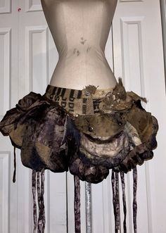 Weird Core Outfits, Gore Fashion, Naomi Scott, Fashion Project, Design Textile, Stage Outfits, Dream Clothes, Fashion Killa