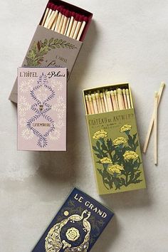 Candle Packaging, Pretty Packaging, Creative Packaging, Packaging Design Inspiration, Packaging Box, Brand Packaging, Design Inspo, Tissue Paper, Sake