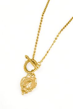 🖤 Get ready to add some charm and quirk to your look with our Toggle Chain Coin Pendant Necklace. Made of brass, this long necklace adds a touch of playfulness to any outfit. A perfect statement piece for fashionable women. 🖤 Item Feature: metal gold, adjustable lobster clasp, printed medallion, cool, chic, must have. Coin Pendant Necklace, Clasp Necklace, Coin Pendant, Wholesale Clothing, Wholesale Jewelry, Long Necklace, Statement Pieces, Lobster Clasp, Gold Necklace