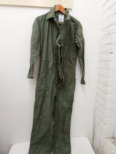 Vintage Military Issued OD Green Men's Sateen Coverall's Size-Small Condition-USED in GOOD shape-see pics Made from 100% Cotton NSN# 8415-00-131-6507 Dated-1988 Made in the USA! check us out at www.armysurpluswarehouselexington.com Lexington Ky, Vintage Military, Green Man, Made In The Usa, Beauty Book, Art Collection, Bathing Beauties, Display Homes, Purses And Bags