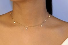 adjustable choker: - shortest: 41.5 cm - longest: 46.0 cm Adjustable Chain Diamond Choker Necklace, Dainty Gold Diamond Dangle Necklace, Dainty Gold Dangle Diamond Necklace, Dainty Adjustable Choker With Dangle, Dainty Drop Choker Necklace, Dainty Gold Dangle Choker, Dainty Choker With Adjustable Chain And Dangle, Delicate Diamond Necklace, Diamond Choker Necklace