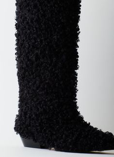 The Lola Faux Fur Boot -long+short- is your new in and out shoe this season. Made of faux fur, this boot adds a unique texture to any outfit. 100% Polyester 100% Cow Leather Sole Style Number: SF22LO3031 Available in: Black Cute Black Boots Fur, Black Fur Boots, Black Ankle Boots With Faux Fur Trim, Luxury Shearling Boots With Faux Fur Trim, Black Faux Fur Boots With Trim, Faux Fur Boots, Fur Boots, Long Shorts, Cow Leather