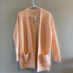 4/$30 Nwt Peach Cardigan Armpit To Armpit: 24” Shoulder To Hem: 28.5” 100% Acrylic Pet And Smoke Free Home All Measurements Are Approximate Wide Sleeve Cardigan, Peach Cardigan, Blanket Cardigan, Asymmetrical Cardigan, Long Open Cardigan, Geometric Knit, Cropped Cardigan Sweater, Open Front Sweater, Sweater Crop