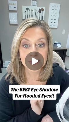 Best Eyeshadow For Hooded Eyes, Eye Shadow Stick Tutorial, Eye Makeup For Hooded Eyes Over 50, Shadow For Hooded Eyes, Eye Makeup For 60 Year Old Women, Eye Shadow For Hooded Eyes, Best Eyeshadow Pallets, Tips For Hooded Eyes, Eye Shadow Tips