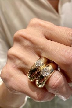 @tendenzajewelry Trillion Cut Diamond Ring, Chunky Jewelry, Antique Engagement Rings, Fancy Jewelry, Domed Ring, Vintage Jewels, Dream Jewelry, Jewelry Inspo