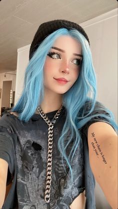 Fete Emo, Best Haircuts For Women, The Perfect Haircut, Best Haircuts, Hair Color Blue, Dye My Hair, Haircuts For Women, Ice Queen, Hair Inspo Color