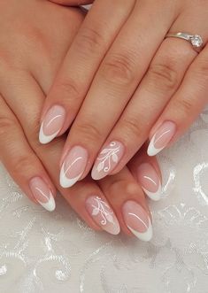 Elegant Nails Flowers, Simple Wedding Nails, Wedding Day Nails, Bridal Nails Designs, Engagement Nails, Bridesmaids Nails, Wedding Nail Art Design, Bridal Nail Art, Romantic Nails