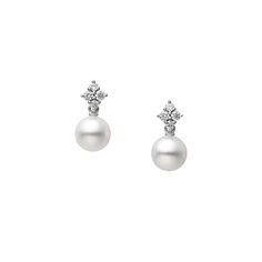 Mikimoto Classic White Gold Akoya Pearl and Diamond Earrings Mikimoto Pearl Earrings, Mikimoto Jewelry, Fine Pearl Jewelry, Akoya Pearl Earrings, Bubble Earrings, Mikimoto Pearls, Pearl And Diamond Earrings, White Gold Earrings, Akoya Pearls