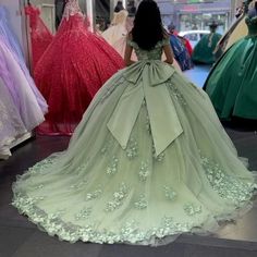 Light Green Quinceanera Dresses, Sage Green Quinceanera, Green Quinceanera Dress, Green Quince Dress, Formal Birthday Party, Flowers Sage Green, Green Quinceanera Theme, Green Quinceanera Dresses, Green Quinceanera