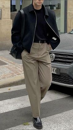 Outwear Outfit Men, Classic Mens Fashion Vintage, Silent Luxury Fashion Men, Semiformal Outfit Hombre, Semi Formal Mens Attire, Classy Street Style Men, Outfit Semiformal Hombre, Semi Casual Men Outfits, Business Casual Men Work Outfits