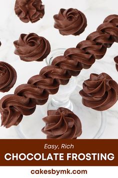 Piped chocolate frosting Chocolate Cream Cheese Buttercream, Cakes By Mk, Eggless Cakes, Pumpkin Cake Recipes, 2024 Recipes, Vanilla Buttercream Frosting, Buttercream Cakes, Baked Treats