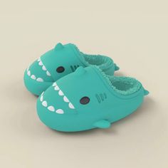 Cute Designer Waterproof Children Furry Slippers , Waterproof , Anti Slip Wear Resistance , Super Soft On The Inside Skin Friendly Soft , Thickened Sponge Soles. Material Lining Fabric: High-Quality Cotton Velvet Outsole: Rubber Insole: Rubber Shark Shoes, Fuzzy Slides, Shark Slippers, Halloween Contacts, Soft Slippers, Middle Child, Designer Slippers, Warm Slippers, Slippers Cozy