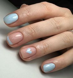 Labor And Delivery Nails Mom, Gender Reveal Pedicure Ideas, Labour Nails, Nails For Birth, Blue Nails For Baby Boy Shower Ideas, Nails For Baby Boy, Uñas Baby Shower, Boy Mom Nails, Nails For Baby Shower Boy