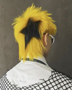 Short Dyed Hair, Hair Colour Design, Star Boy, Boy Hair, Dyed Hair Inspiration, Funky Hairstyles, Alternative Hair, Yellow Hair, Hair Reference