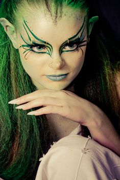 Fantasy Make-up, Elf Costume, Fairy Makeup, Elf Makeup, Stage Makeup, Halloween Makeup Looks, Halloween Make Up, Fairy Costume