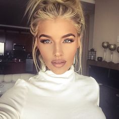 Jean Watts Jean Watts Makeup, Boho Barbie, Pinterest Hair, Perfect Eyes, Face Care, Hair Dos