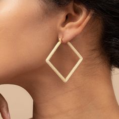 Our best-selling style has a new look. Girl Boss Reimagined is our favorite geometric shape covered in mini pearls. Talk about timeless. Check out Girl Boss 2.0 for a sparkling version of this wardrobe staple. Elegant Geometric Everyday Earrings, Elegant Geometric Gold Earrings, Elegant Gold Geometric Earrings, Elegant Geometric Metal Hoop Earrings, Chic Gold Geometric Jewelry, Chic Geometric Gold Jewelry, Elegant Geometric Hoop Earrings For Everyday, Gold Geometric Hoop Earrings For Everyday, Geometric Gold Hoop Earrings For Everyday