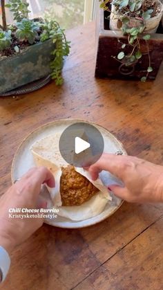 Low Carb Diet | Keto Recipes | on Instagram: "Let’s make this Chili Cheese Burrito 🌯 together 

LIKE + COMMENT “recipe” if you want to get instant access to our ultimate keto library 📚 with more than 500+ recipes of desserts 🍨, dinners and much more… 

Follow👉🏼 @forketolovers for more low carb + high protein recipes like this ! 

RECIPE - Makes 17 burritos
1.5 lbs ground beef
3 Tbsp Kristy’s Homemade Taco Seasoning
1 & 1/2 cups water
1/2 of an onion, chopped
1/2 cup refried beans
6 Tbsp tomato paste
2 Tbsp chili powder
1 tsp cayenne pepper
1/2 tsp salt
8 oz freshly shredded sharp cheddar cheese
low carb tortillas *I used a Hero zero carb tortilla

DIRECTIONS:
1. Scramble the ground beef in a skillet over medium heat. Drain any excess grease.
2. Add in the onions, water, tomato paste, Recipes Of Desserts, Zero Carb Tortilla, Chili Cheese Burrito Taco Bell, Chili Cheese Burrito, Low Carb High Protein Recipes, Cheese Burrito, Low Carb Chili, Grease 2, Low Carb High Protein