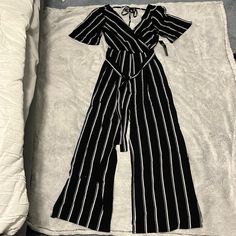 New With Tags Juniors M Black Fitted Summer Pantsuit, Fitted Black Summer Pantsuit, Fitted Black Pantsuit For Summer, Striped Fitted Short Sleeve Jumpsuits And Rompers, Striped Fitted Jumpsuit With Short Sleeves, White Lace Romper, Spaghetti Strap Rompers, Floral Playsuit, Floral Print Rompers