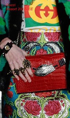 Gucci Resort 2017- EE Diy Purses, Gucci Baby, Modern Lamps, Glam Life, Interesting Patterns, Fashionable Shoes, Swag Bag, Purses Designer