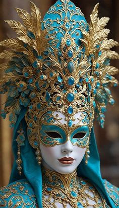 Venetian Masks Art, Venetian Costumes, Jester Mask, Venice Carnival Costumes, Costume Carnaval, Venice Mask, Venetian Masquerade Masks, Venetian Carnival Masks, Creepy Halloween Makeup