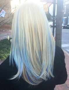 Pastel Blue Highlights, Funky Hair Colors, Light Blue Hair, Blonde Hair With Highlights