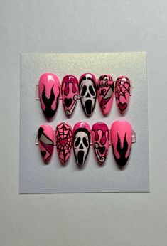 Get crafty with DIY super short Halloween nails! Easy tutorials and fun ideas to try at home. #DIYHalloweenNails #SuperShortNails #HalloweenNailArt Pink And Black Ghost Face Nails, Ghostface Nails Almond, Scream Nails Almond, Pink Ghostface Nails, Scream Nail Designs, Scream Nails Halloween, Pink Scream Nails, Funky Halloween Nails, Halloween Character Nails